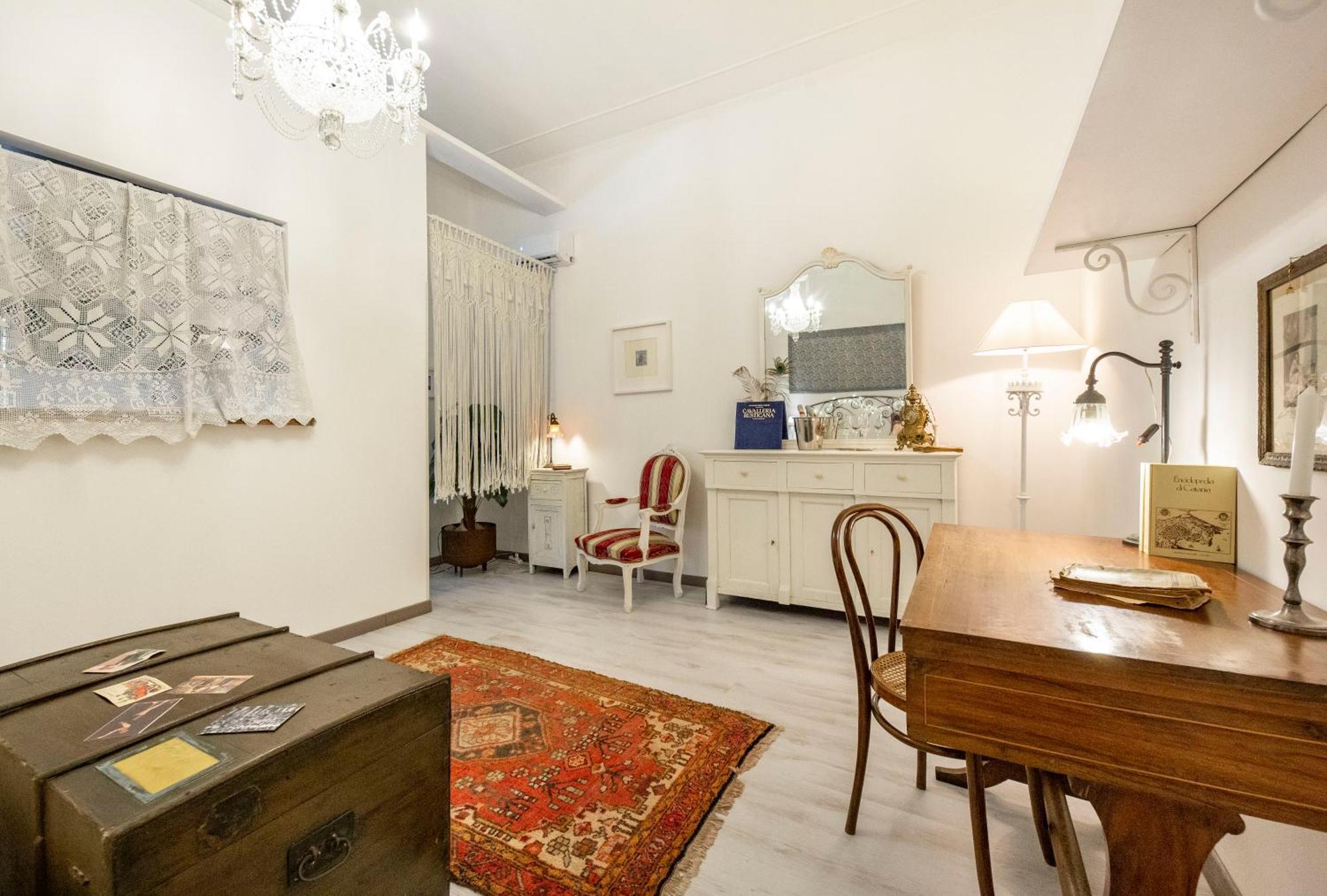 Appartamento Vicino Humanitas E Ospedale San Marco - Holiday Quiet 카타니아 외부 사진